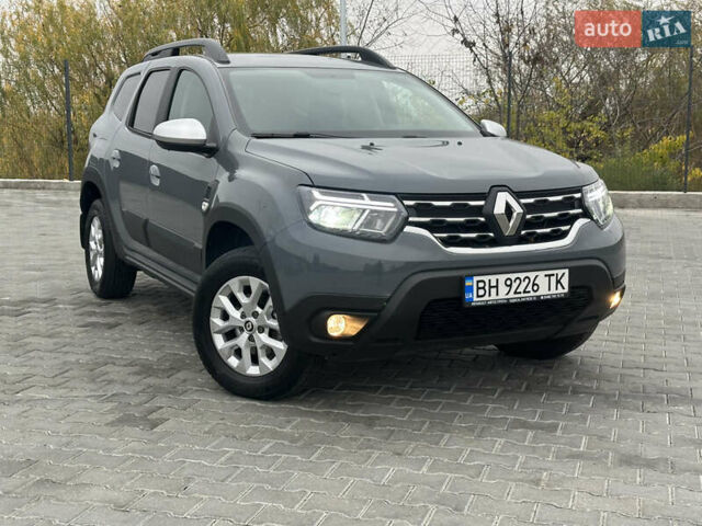 Серый Рено Дастер, объемом двигателя 1.6 л и пробегом 20 тыс. км за 19400 $, фото 1 на Automoto.ua