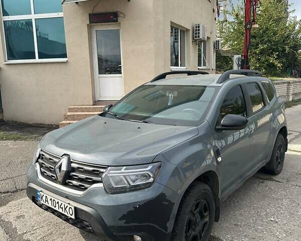 Серый Рено Дастер, объемом двигателя 1.6 л и пробегом 121 тыс. км за 15000 $, фото 1 на Automoto.ua