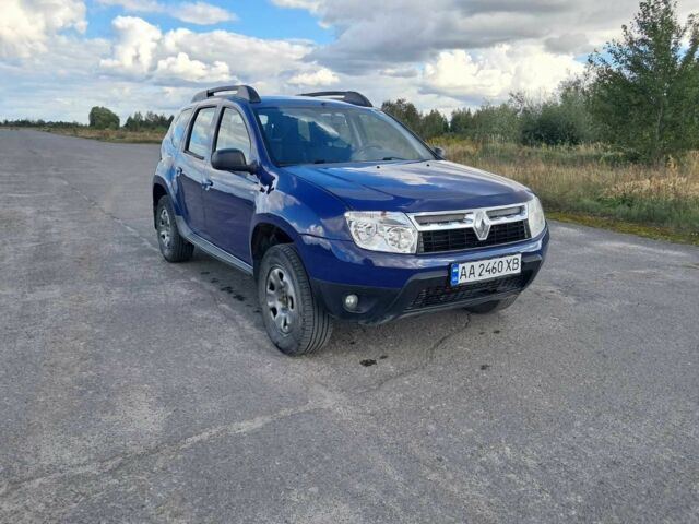 Синий Рено Дастер, объемом двигателя 1.6 л и пробегом 330 тыс. км за 7600 $, фото 1 на Automoto.ua