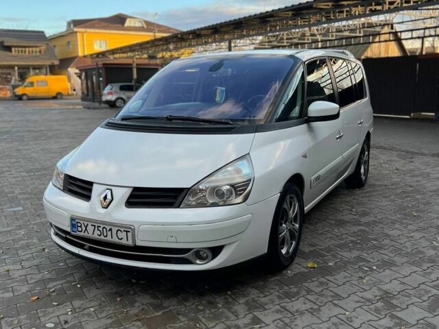 Рено Эспейс 2011 в Полонном на Automoto.ua Белый Рено Эспейс, объемом двигателя 2 л и пробегом 278 тыс. км за 8400 $, фото 1 на Automoto.ua