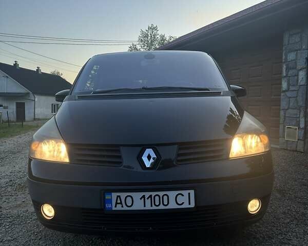 Черный Рено Эспейс, объемом двигателя 2 л и пробегом 251 тыс. км за 5100 $, фото 1 на Automoto.ua
