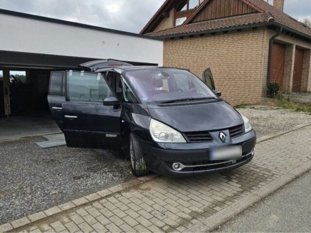 Черный Рено Эспейс, объемом двигателя 0 л и пробегом 500 тыс. км за 807 $, фото 1 на Automoto.ua