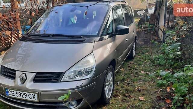 Рено Эспейс, объемом двигателя 2 л и пробегом 267 тыс. км за 8500 $, фото 1 на Automoto.ua