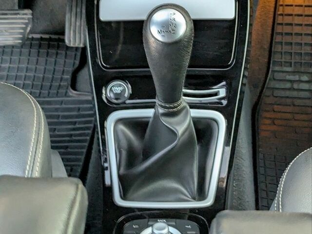 Рено Эспейс, объемом двигателя 2 л и пробегом 319 тыс. км за 6200 $, фото 1 на Automoto.ua