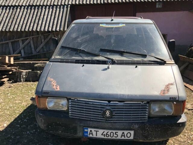 Сірий Рено Еспейс, об'ємом двигуна 2.1 л та пробігом 344 тис. км за 2100 $, фото 1 на Automoto.ua