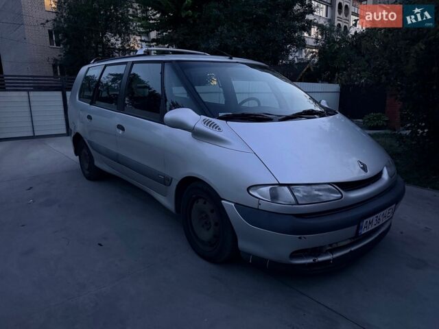 Сірий Рено Еспейс, об'ємом двигуна 2.19 л та пробігом 280 тис. км за 2400 $, фото 1 на Automoto.ua