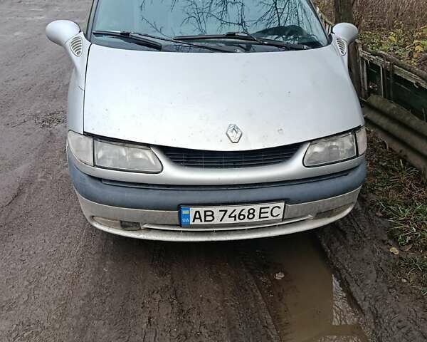 Серый Рено Эспейс, объемом двигателя 2 л и пробегом 321 тыс. км за 2900 $, фото 1 на Automoto.ua