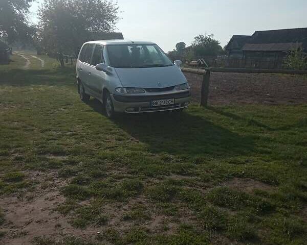 Сірий Рено Еспейс, об'ємом двигуна 1.9 л та пробігом 253 тис. км за 3500 $, фото 1 на Automoto.ua