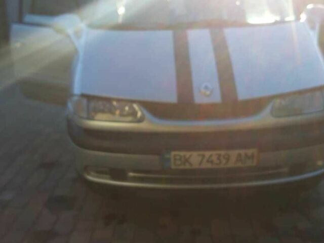 Серый Рено Эспейс, объемом двигателя 2.2 л и пробегом 380 тыс. км за 3800 $, фото 1 на Automoto.ua