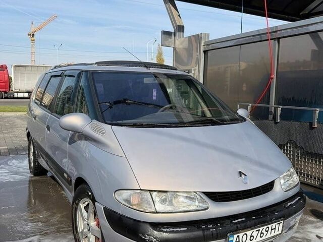 Сірий Рено Еспейс, об'ємом двигуна 2.2 л та пробігом 300 тис. км за 3008 $, фото 1 на Automoto.ua