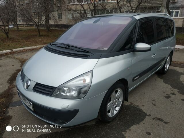 Серый Рено Эспейс, объемом двигателя 2.2 л и пробегом 235 тыс. км за 6800 $, фото 1 на Automoto.ua