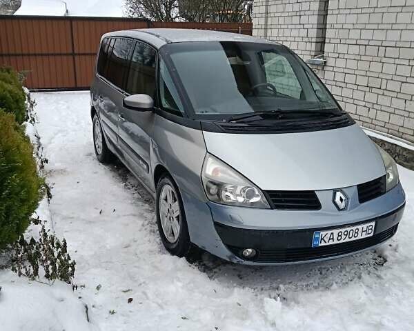 Серый Рено Эспейс, объемом двигателя 2 л и пробегом 270 тыс. км за 4594 $, фото 1 на Automoto.ua