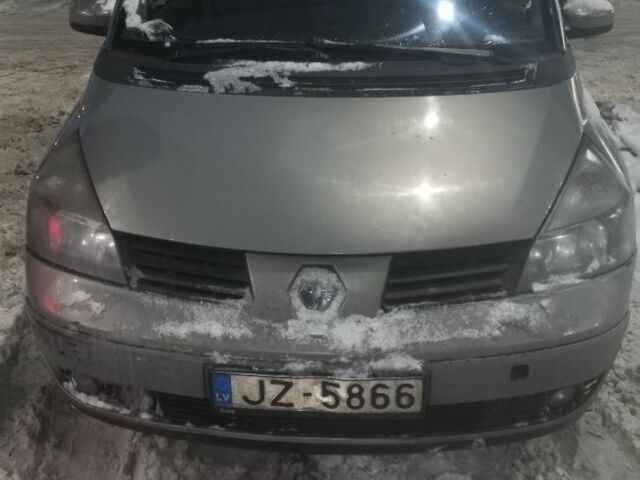 Серый Рено Эспейс, объемом двигателя 0 л и пробегом 357 тыс. км за 2300 $, фото 1 на Automoto.ua