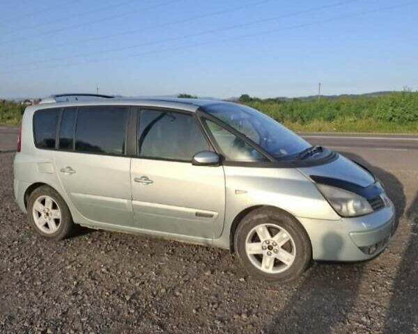 Сірий Рено Еспейс, об'ємом двигуна 2.2 л та пробігом 270 тис. км за 4800 $, фото 1 на Automoto.ua