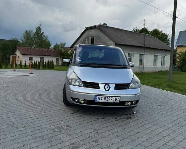 Сірий Рено Еспейс, об'ємом двигуна 2 л та пробігом 342 тис. км за 3600 $, фото 1 на Automoto.ua