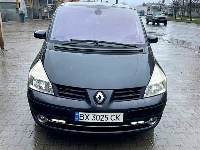 Серый Рено Эспейс, объемом двигателя 1.9 л и пробегом 305 тыс. км за 6200 $, фото 1 на Automoto.ua