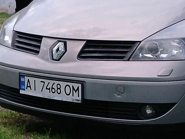 Сірий Рено Еспейс, об'ємом двигуна 2.2 л та пробігом 246 тис. км за 7000 $, фото 1 на Automoto.ua