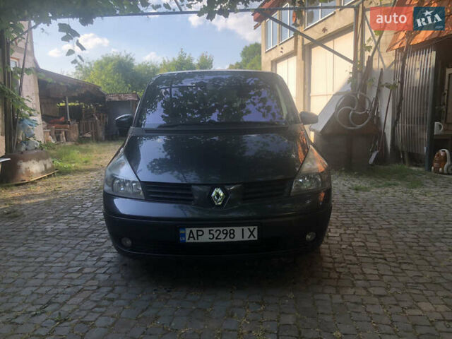 Серый Рено Эспейс, объемом двигателя 2.19 л и пробегом 240 тыс. км за 7000 $, фото 1 на Automoto.ua