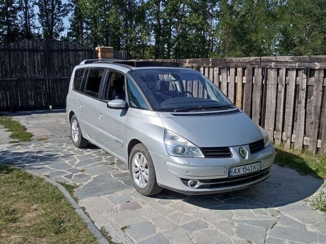 Сірий Рено Еспейс, об'ємом двигуна 2.2 л та пробігом 200 тис. км за 6100 $, фото 1 на Automoto.ua