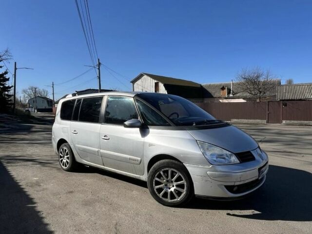 Серый Рено Эспейс, объемом двигателя 2 л и пробегом 280 тыс. км за 1850 $, фото 1 на Automoto.ua