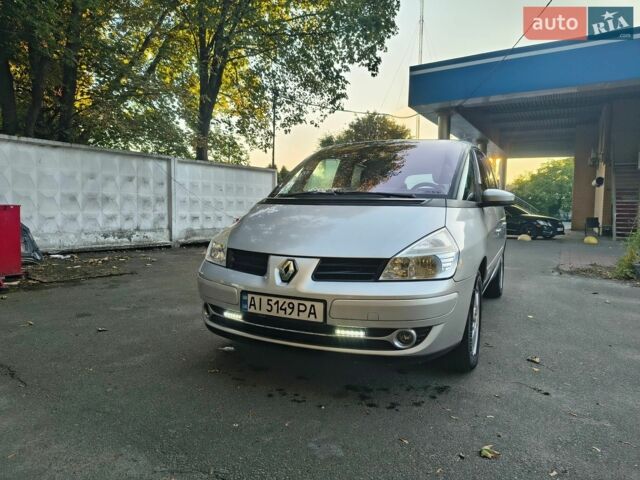 Сірий Рено Еспейс, об'ємом двигуна 2 л та пробігом 205 тис. км за 7300 $, фото 1 на Automoto.ua