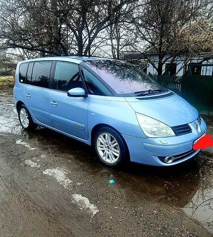 Серый Рено Эспейс, объемом двигателя 2.2 л и пробегом 240 тыс. км за 4900 $, фото 1 на Automoto.ua