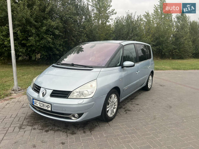 Серый Рено Эспейс, объемом двигателя 2.19 л и пробегом 232 тыс. км за 4600 $, фото 1 на Automoto.ua