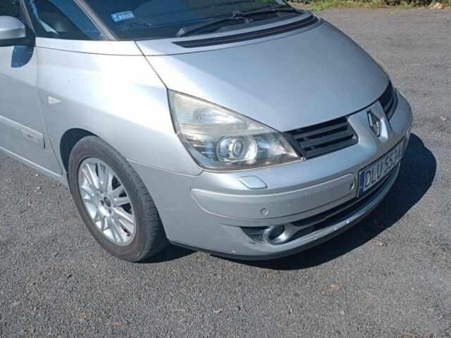 Сірий Рено Еспейс, об'ємом двигуна 2 л та пробігом 350 тис. км за 7000 $, фото 1 на Automoto.ua