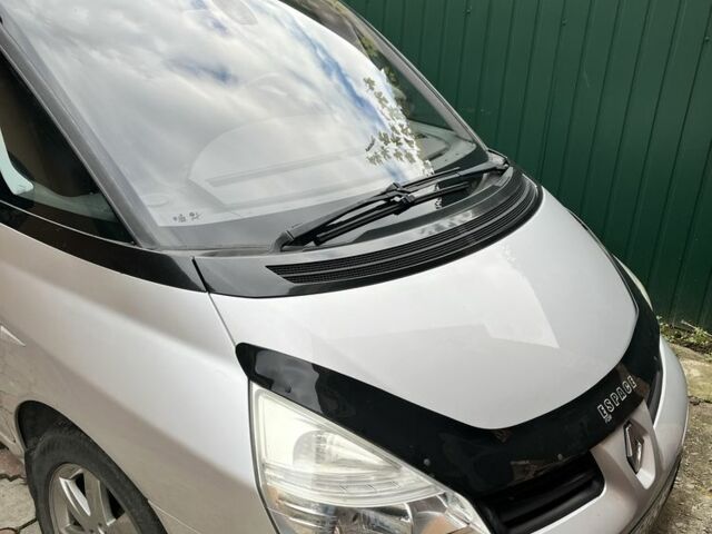 Сірий Рено Еспейс, об'ємом двигуна 2 л та пробігом 230 тис. км за 7196 $, фото 1 на Automoto.ua