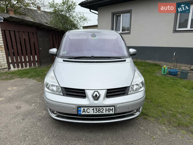 Сірий Рено Еспейс, об'ємом двигуна 2 л та пробігом 225 тис. км за 8400 $, фото 1 на Automoto.ua