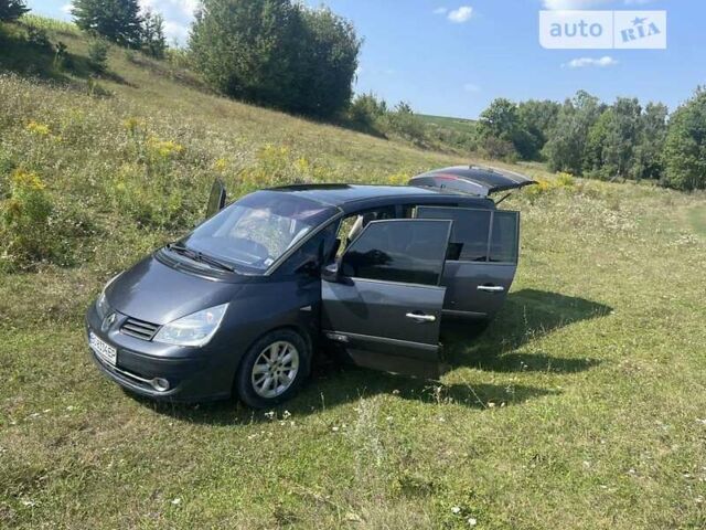 Сірий Рено Еспейс, об'ємом двигуна 0 л та пробігом 453 тис. км за 7499 $, фото 1 на Automoto.ua