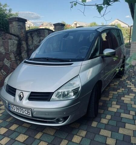 Серый Рено Эспейс, объемом двигателя 2 л и пробегом 355 тыс. км за 6350 $, фото 1 на Automoto.ua