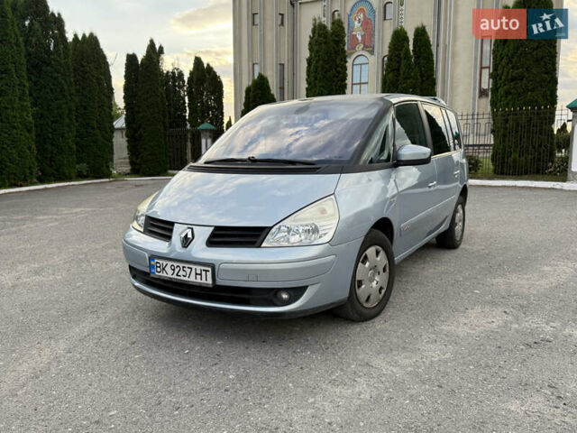 Сірий Рено Еспейс, об'ємом двигуна 2 л та пробігом 247 тис. км за 7500 $, фото 1 на Automoto.ua