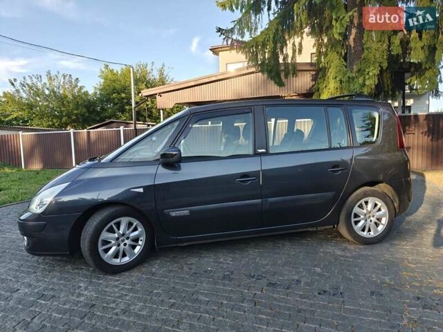 Сірий Рено Еспейс, об'ємом двигуна 2 л та пробігом 240 тис. км за 7799 $, фото 1 на Automoto.ua