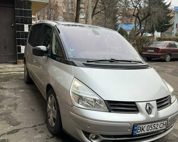 Сірий Рено Еспейс, об'ємом двигуна 2 л та пробігом 300 тис. км за 7500 $, фото 1 на Automoto.ua