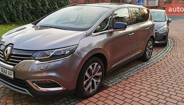 Серый Рено Эспейс, объемом двигателя 1.6 л и пробегом 195 тыс. км за 16499 $, фото 1 на Automoto.ua