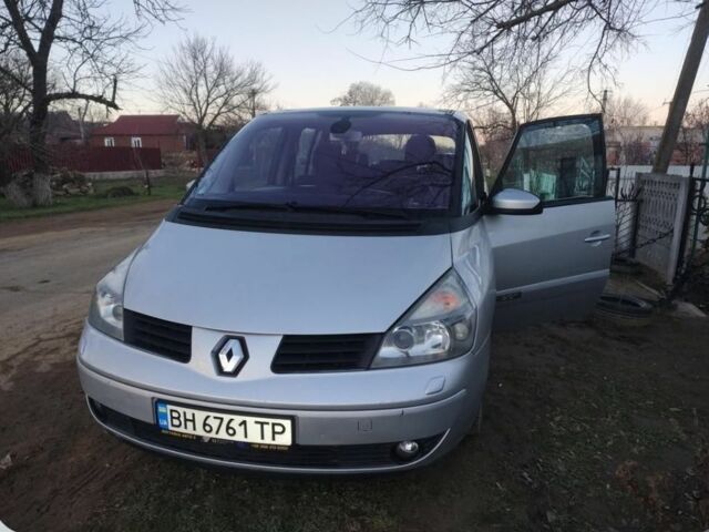 Серый Рено Эспейс, объемом двигателя 2 л и пробегом 240 тыс. км за 4800 $, фото 1 на Automoto.ua