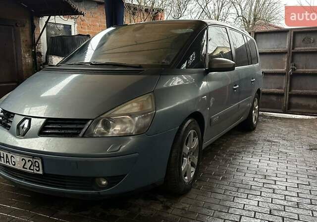 Синий Рено Эспейс, объемом двигателя 3 л и пробегом 200 тыс. км за 1000 $, фото 1 на Automoto.ua