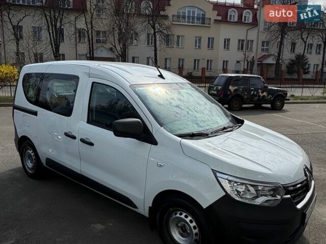 Белый Рено Экспресс, объемом двигателя 1.6 л и пробегом 53 тыс. км за 15000 $, фото 1 на Automoto.ua
