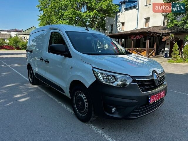 Белый Рено Экспресс, объемом двигателя 0 л и пробегом 28 тыс. км за 12850 $, фото 1 на Automoto.ua