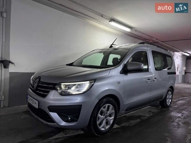 Серый Рено Экспресс, объемом двигателя 1.5 л и пробегом 114 тыс. км за 15900 $, фото 1 на Automoto.ua