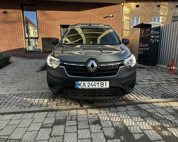 Серый Рено Экспресс, объемом двигателя 1.46 л и пробегом 148 тыс. км за 12200 $, фото 1 на Automoto.ua