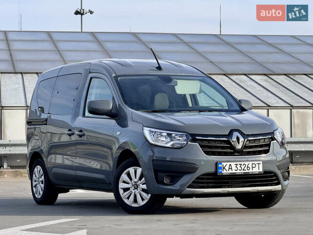 Серый Рено Экспресс, объемом двигателя 1.46 л и пробегом 28 тыс. км за 18450 $, фото 1 на Automoto.ua