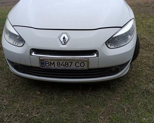 Білий Рено Флюенс, об'ємом двигуна 1.6 л та пробігом 130 тис. км за 6200 $, фото 1 на Automoto.ua