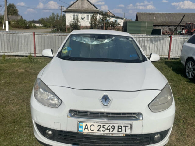 Білий Рено Флюенс, об'ємом двигуна 1.6 л та пробігом 195 тис. км за 6300 $, фото 1 на Automoto.ua