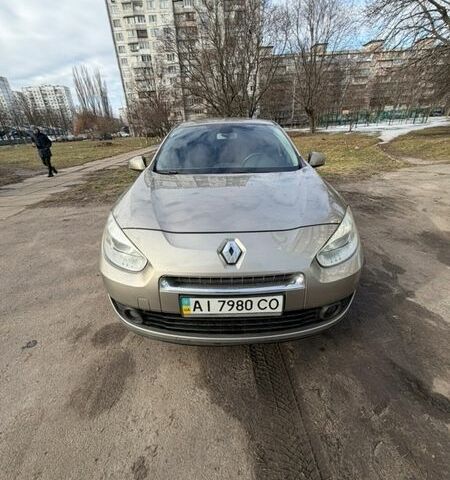 Бежевый Рено Флюенс, объемом двигателя 1.6 л и пробегом 305 тыс. км за 5400 $, фото 1 на Automoto.ua