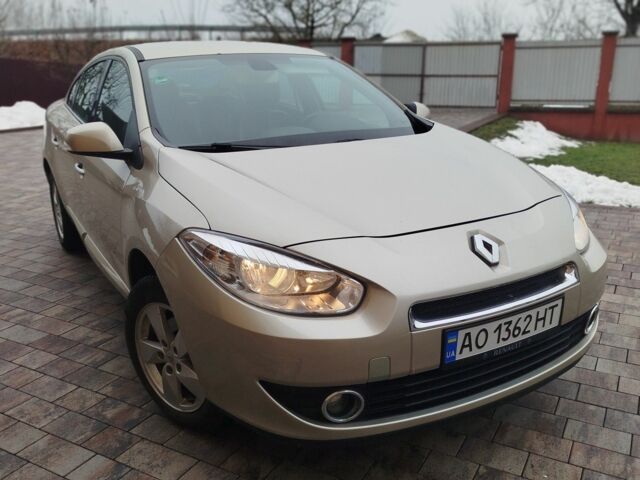 Бежевий Рено Флюенс, об'ємом двигуна 1.6 л та пробігом 211 тис. км за 5700 $, фото 1 на Automoto.ua