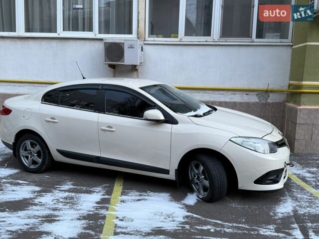 Бежевий Рено Флюенс, об'ємом двигуна 1.5 л та пробігом 239 тис. км за 4000 $, фото 1 на Automoto.ua