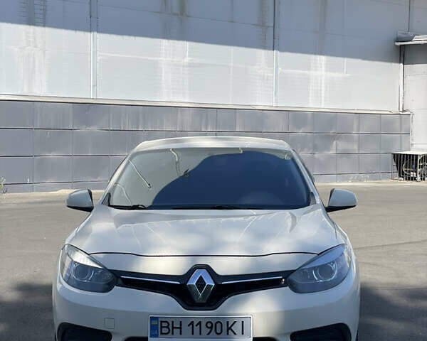 Бежевий Рено Флюенс, об'ємом двигуна 1.46 л та пробігом 238 тис. км за 7500 $, фото 1 на Automoto.ua