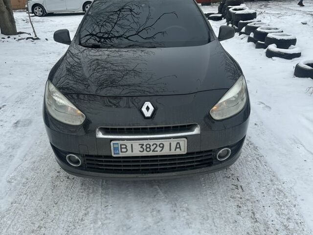 Черный Рено Флюенс, объемом двигателя 1.5 л и пробегом 344 тыс. км за 5950 $, фото 1 на Automoto.ua